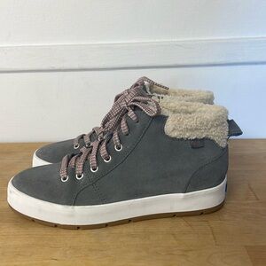 Keds Tahoe women’s grey suede lace up ankle boots sneakers size 8